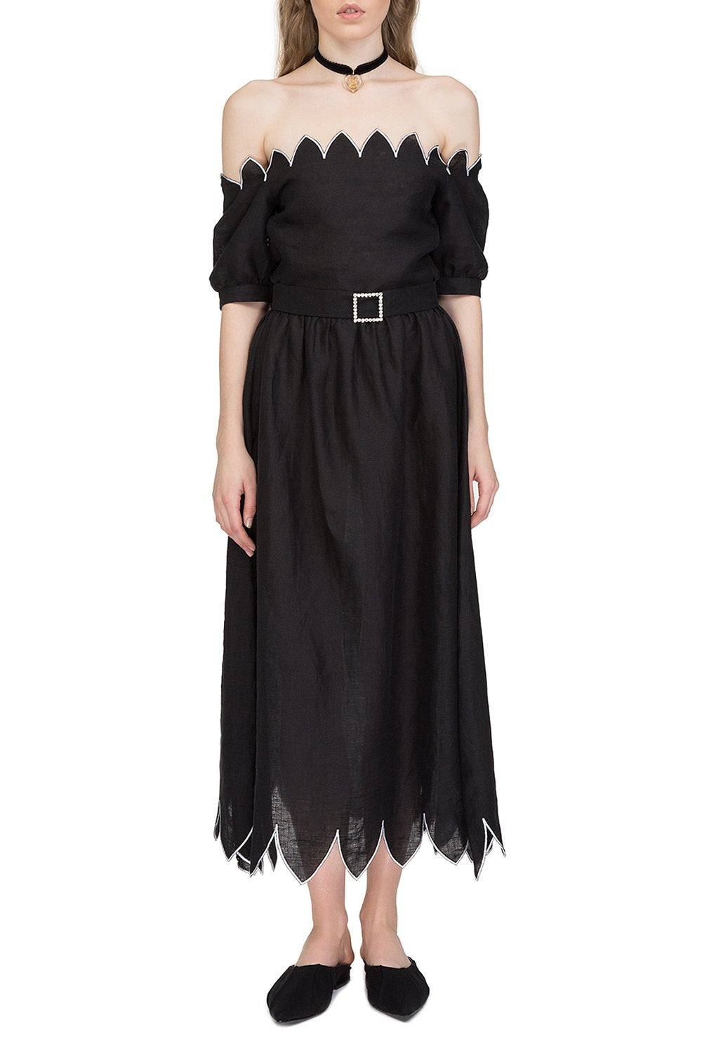 "Venus" dress with sleeves