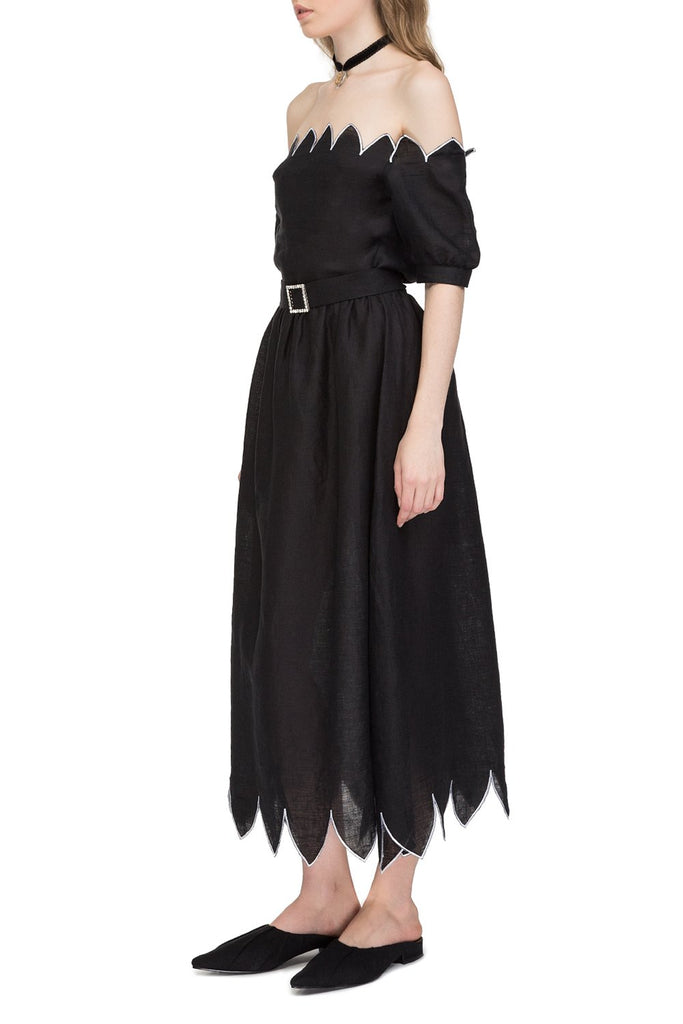 "Venus" dress with sleeves