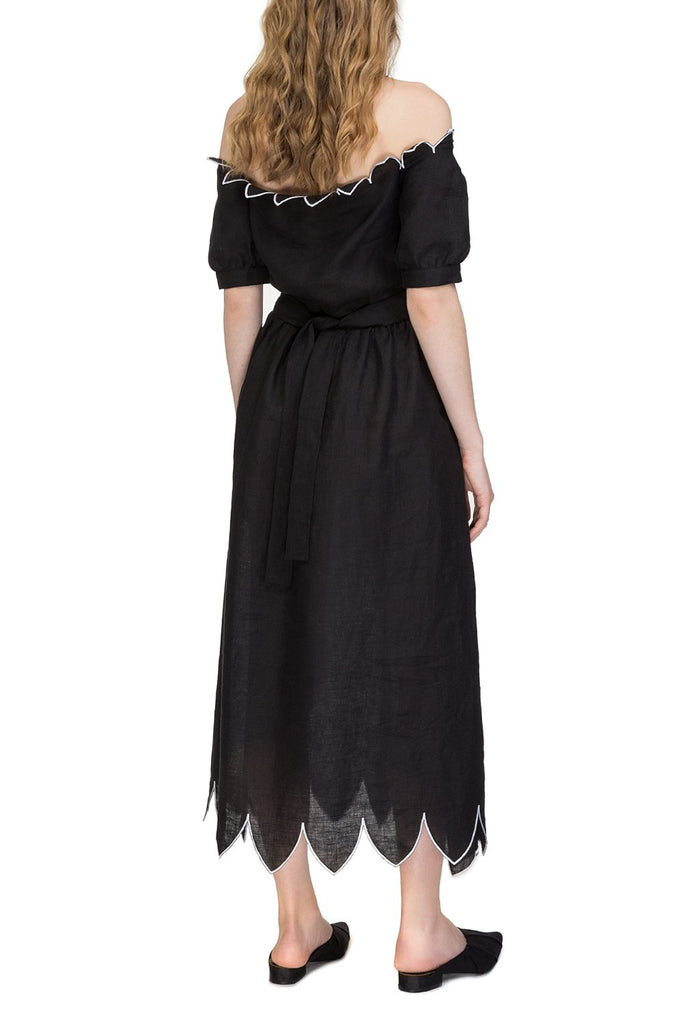 "Venus" dress with sleeves